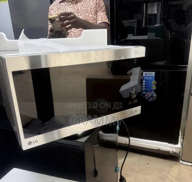 Microwave Lg 42 Litter Inverter · Photo 1