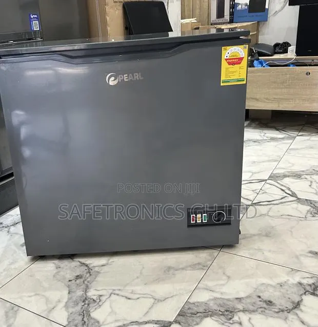 Just Shop Pearl PCF-2620-13m 199l Single-Door Electric Chest Freezer · Photo 1