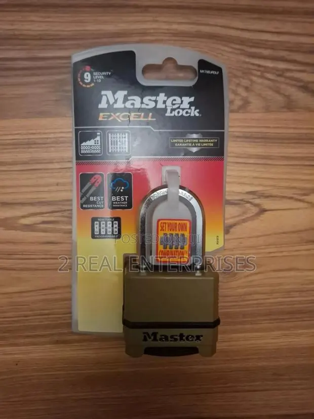 Master Lock Heavy Duty Resettable Combination Padlock M175EURDLF · Photo 1