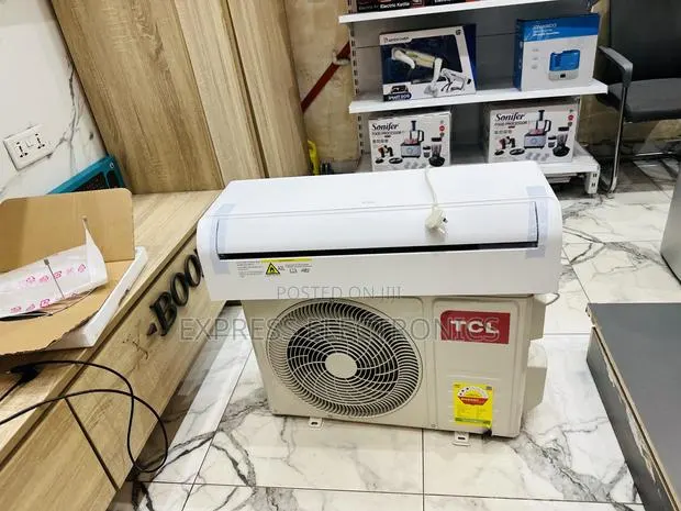 Grab the New White Air Conditioner Slit R410 Gas TCL 1.5hp · Photo 1