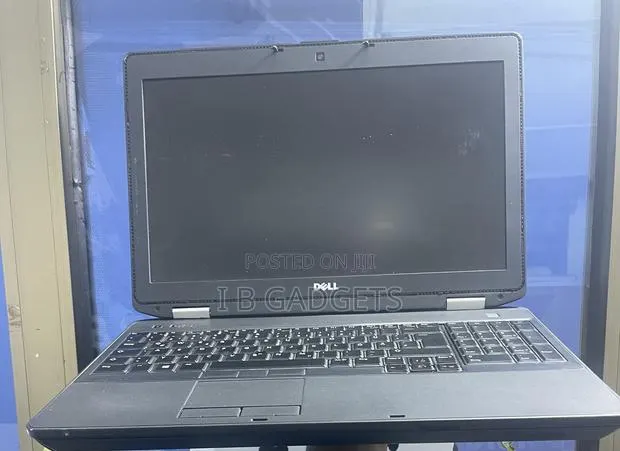 Laptop Dell Latitude E6530 8GB Intel Core i5 HDD+SSD 500GB · Photo 1