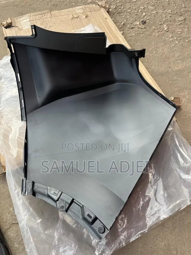 Honda CRV 2017 to 2022 Back Bumper Ends. · Photo 1