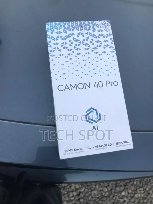 New Tecno Camon 40 Pro 5G 256 GB Black · Photo 1