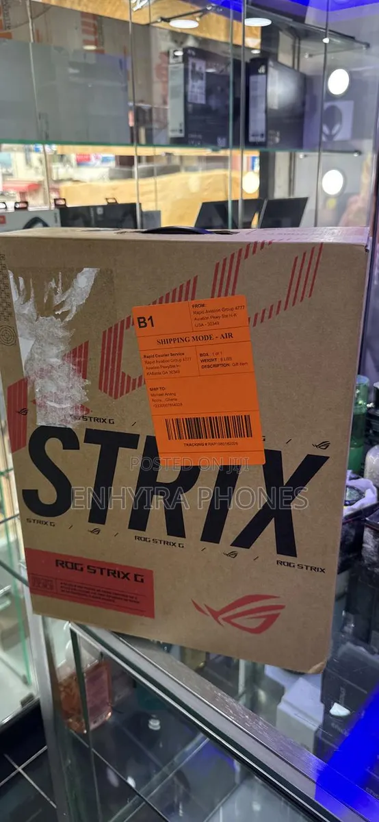 New Laptop Asus ROG Strix G16 16GB AMD Ryzen 9 SSD 1T · Photo 1