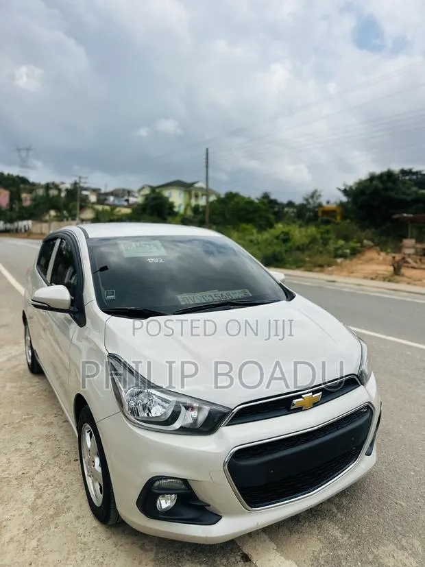 Chevrolet Spark 2016 Gray · Photo 1