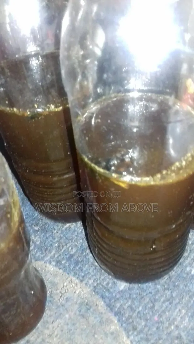 Village Bees Honey From Kwahu Aframplace It's Undiluted Bees Honey · Photo 1