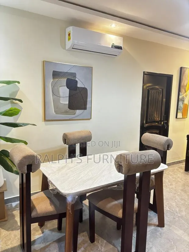 Dining Sets · Photo 1