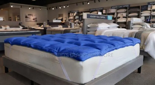 Fibre Mattress Topper · Photo 1