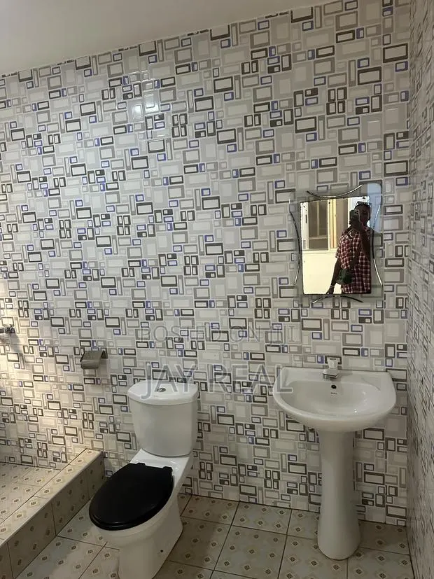 2bdrm Apartment in Jay Real Estate., Kasoa for rent · Photo 1