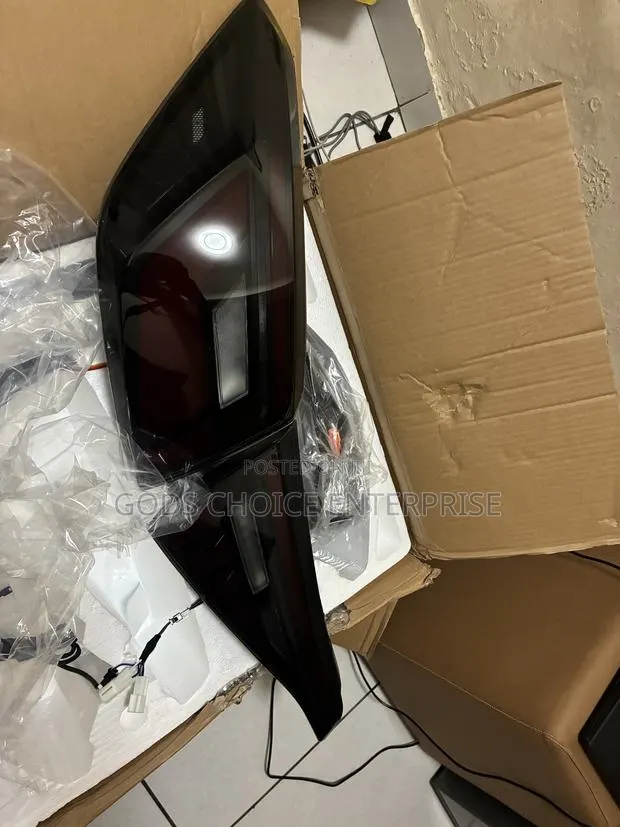 Complete Taillight and Bootlight Civic 2022-2024 Led · Photo 1