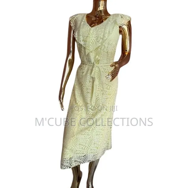 Cream Lace Ruffle Dress · Photo 1