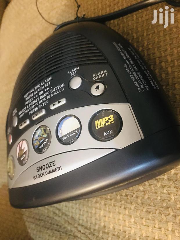 Timex AM~FM Digital Clock Radio With MP3 Line in-T1233ba · Photo 6