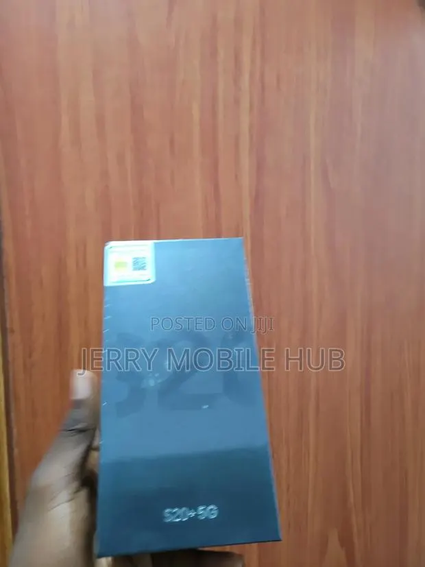 New Samsung Galaxy S20+ 5G 128 GB Blue · Photo 1