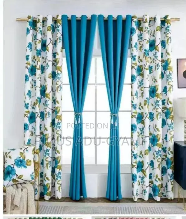 Curtain (3 Pieces) · Photo 1