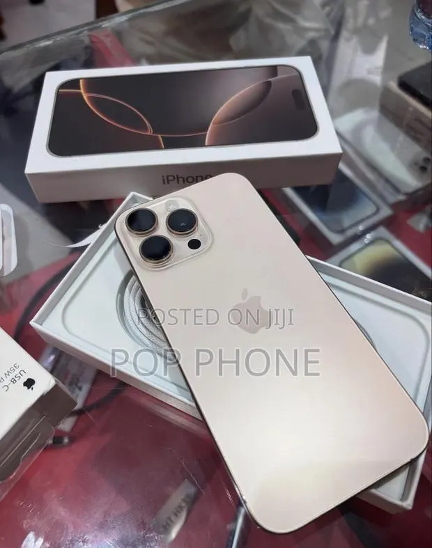 Apple iPhone 16 Pro Max 512 GB Gold · Photo 1