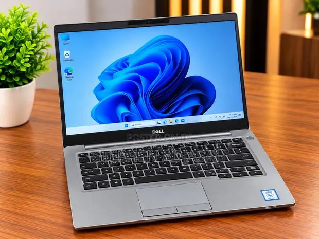 Laptop Dell Latitude 7400 8GB Intel Core i5 SSD 256GB · Photo 1