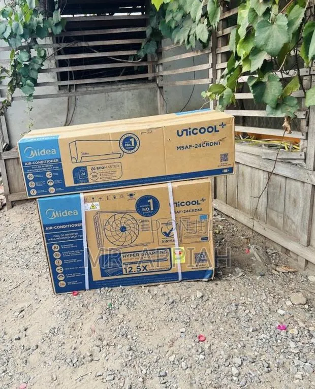 Efficient Midea 2.5hp Split Type Air Conditioner(White)Inverter · Photo 1