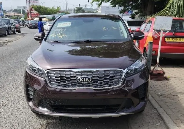 Kia Sorento 2019 Red · Photo 1