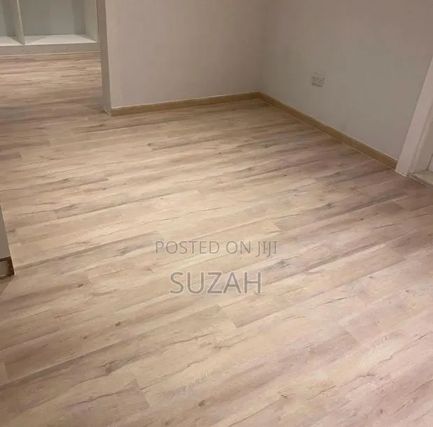Planks Flooring Covering 5sqm · Photo 1
