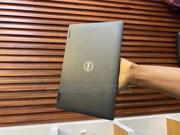 Laptop Dell Latitude 7300 32GB Intel Core I7 SSD 512GB · Photo 1