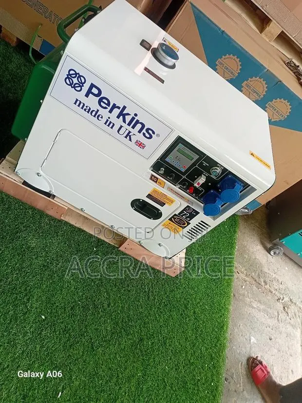 Super Silent 10kva Perkins Generator · Photo 1