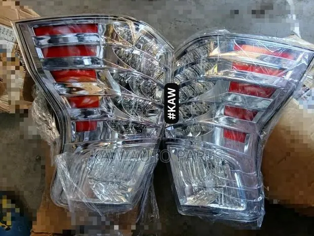 2014,2016,2017,2018,2019,2020,2021,2022,2023 Taillight for Lexus GX460 · Photo 1