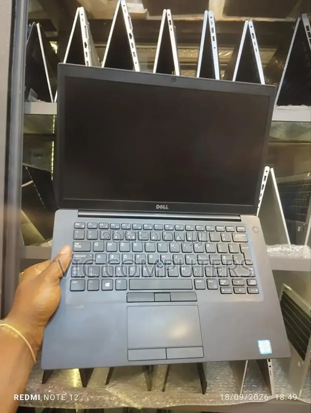 Laptop Dell Latitude 7490 8GB Intel Core i5 SSD 256GB · Photo 1