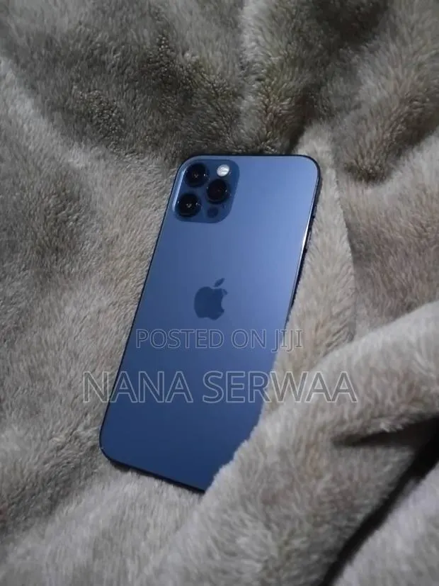 Apple iPhone 12 Pro 128 GB · Photo 1