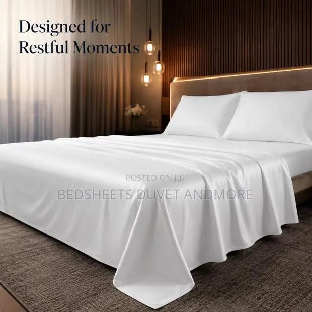 5 Star Hotel White Bedsheet · Photo 1