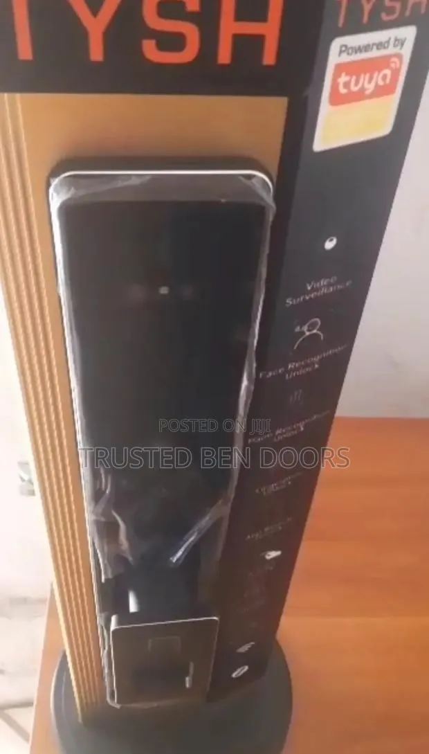 Tuya Wifi App Biometric Smart Lock With Face Recognition (2 Way Voice) · Photo 1