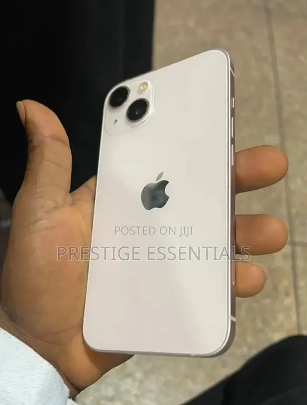 Apple iPhone 13 128 GB Pink · Photo 1