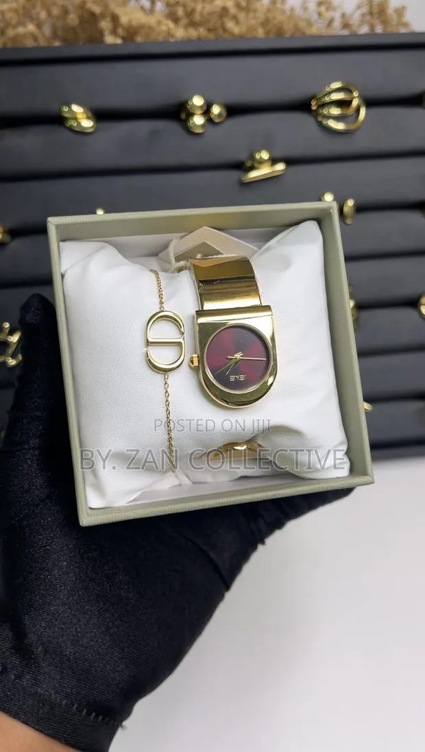 Women Watch(Gold) · Photo 1