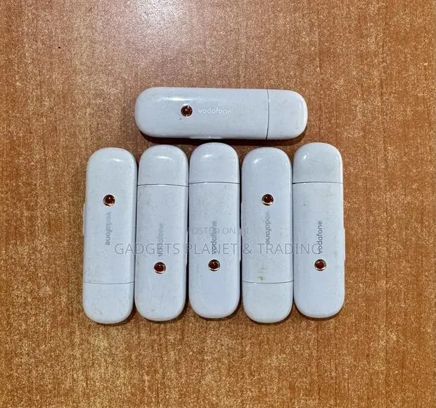 Vodafone Branded Universal USB Modem HSPA Mobile Broadband - · Photo 1