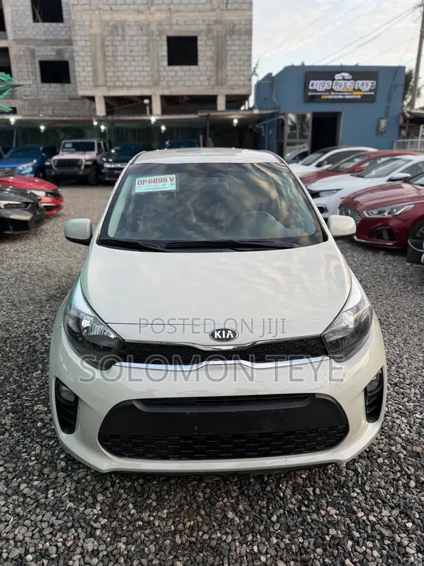 Kia Morning 2017 White · Photo 1