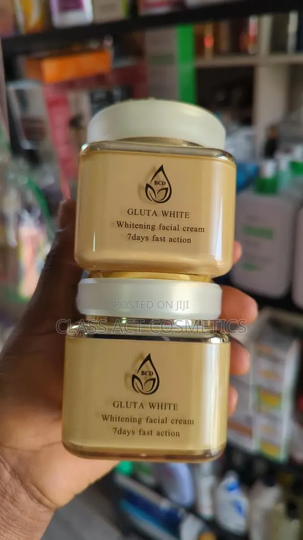 Gluta White Face Cream · Photo 1