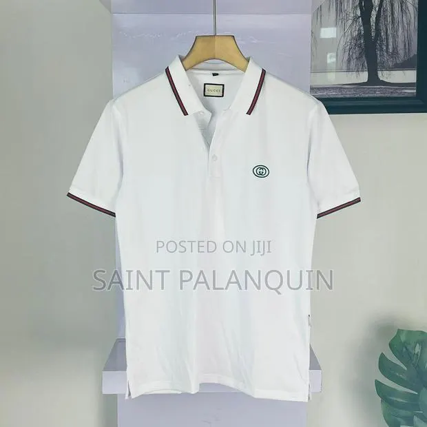 Lacoste Tops · Photo 1