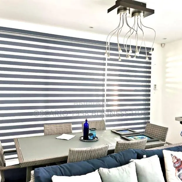 Vibrant Cart Modern Window Curtain Design Blinds · Photo 1