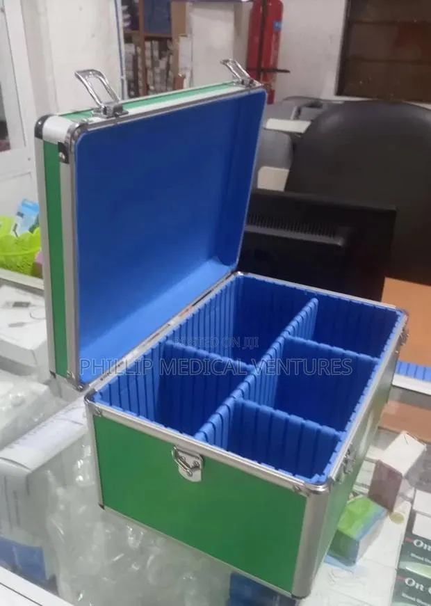 First Aid Box (Medium) · Photo 1