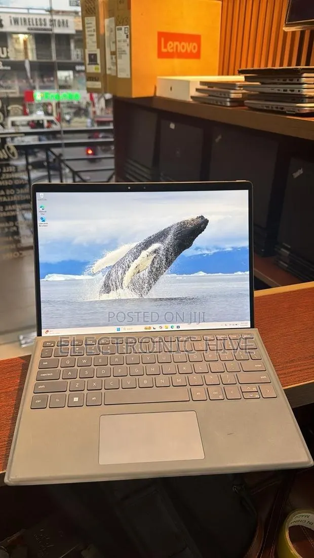 Laptop Dell Latitude 7320 16GB Intel Core i5 SSD 256GB · Photo 1