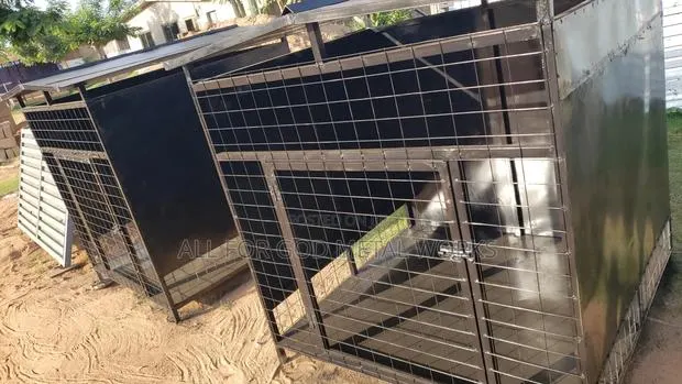 4by4 Single Bulldog Cages · Photo 2