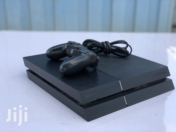 Playstation 4 · Photo 1