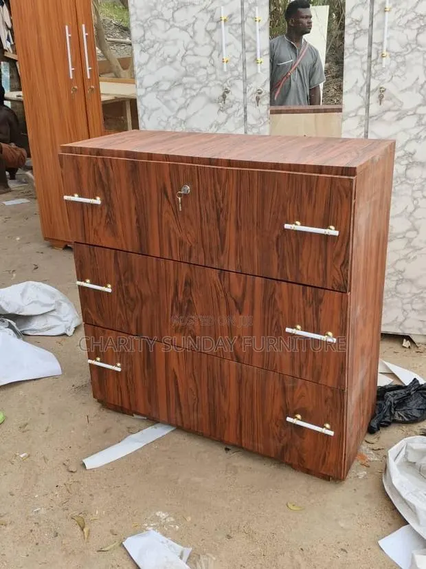 Neat and Affordable Chest Drawer · Photo 1