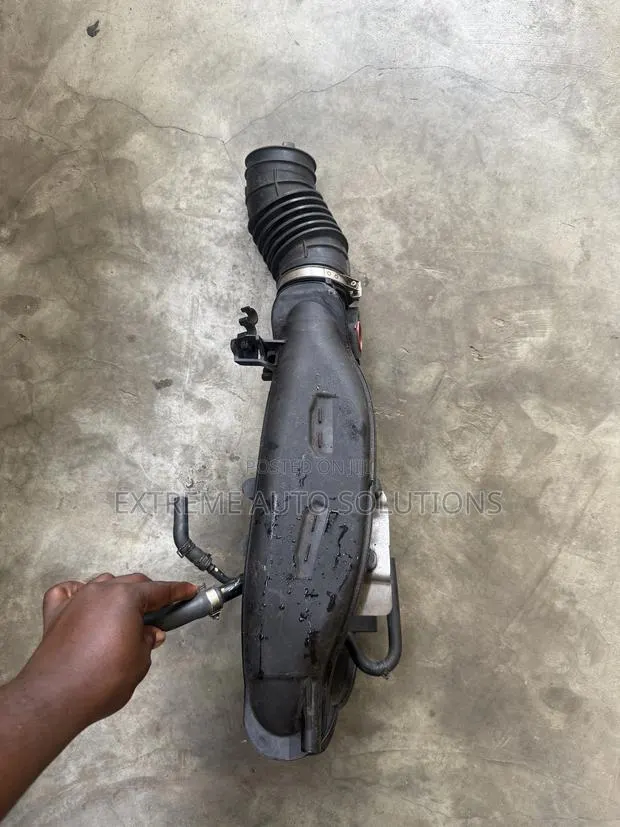 2024 Honda CR-V Intercooler Joint Pipe Assy · Photo 1
