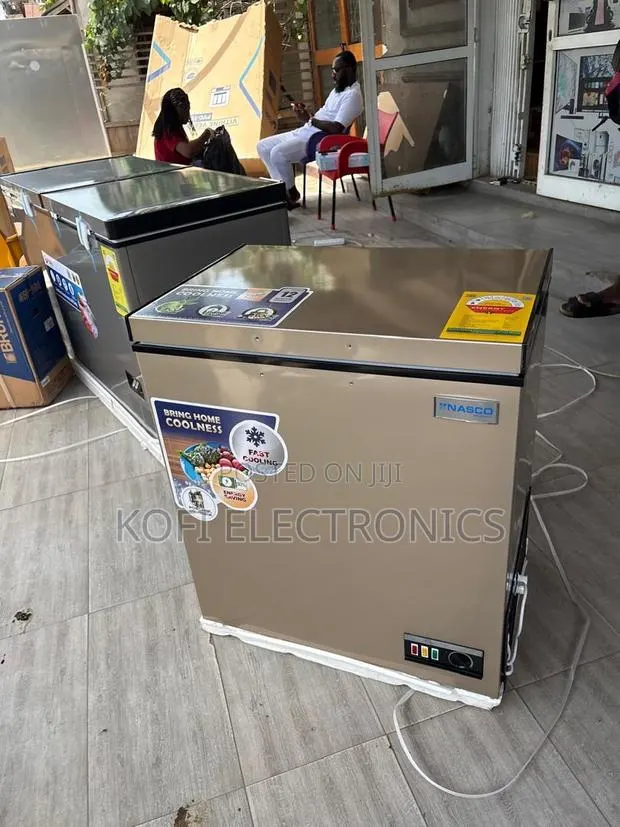 Durable Nasco 150l Chest Freezer for Home Business · Photo 1