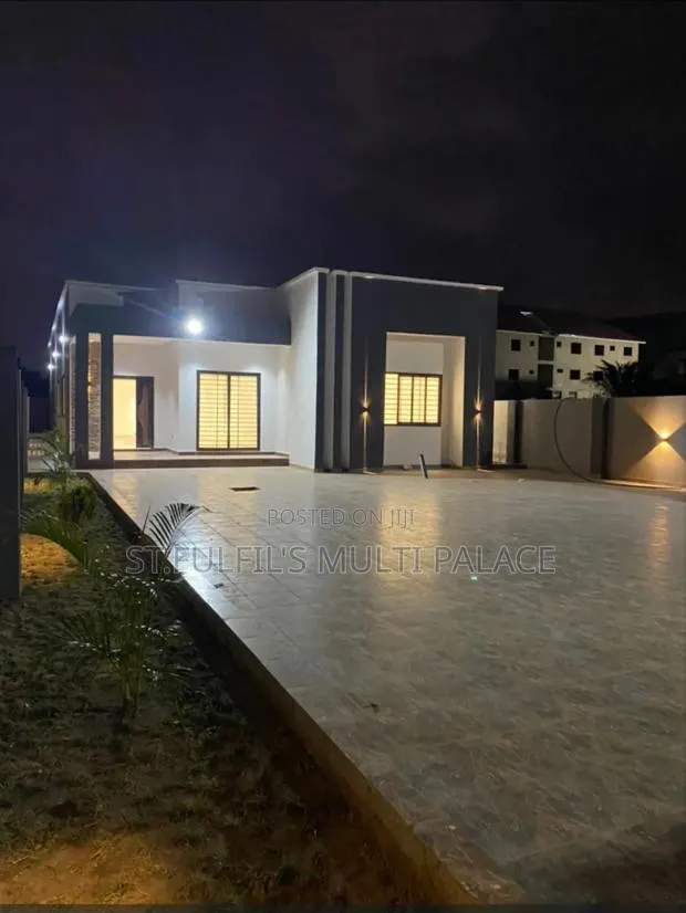 3bdrm House in Oyarifa, Adenta for sale · Photo 1