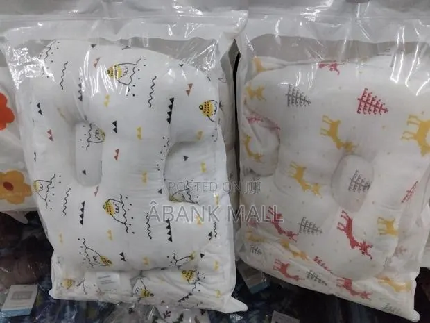 Baby Pillow and Blanket · Photo 1