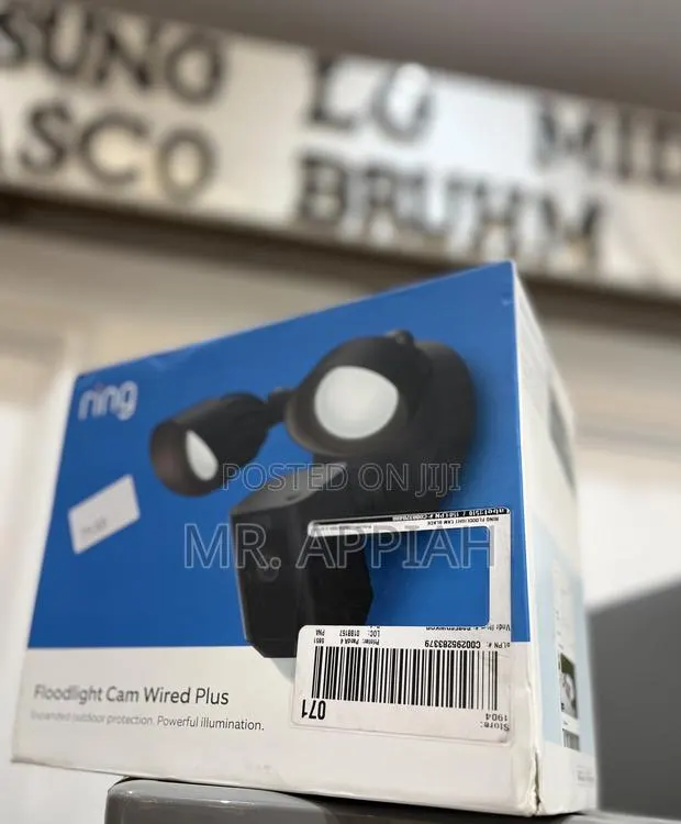 Brand New Ring Flood Light Cam Wired,2025 Model · Photo 1
