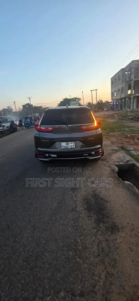 Honda CR-V EX-L AWD 2018 Gray · Photo 2