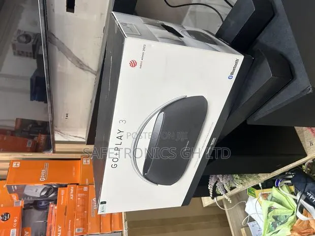 Affordable Go + Play 3 (Black) Harman Kardon Bluetooth Speaker · Photo 1
