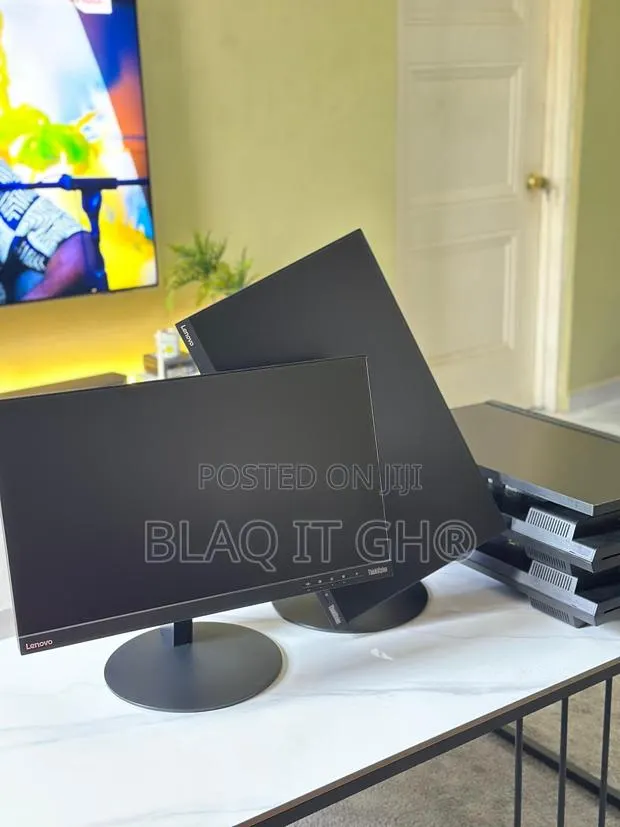 Lenovo 24 Inches Edgeless FHD Ips Monitor · Photo 1